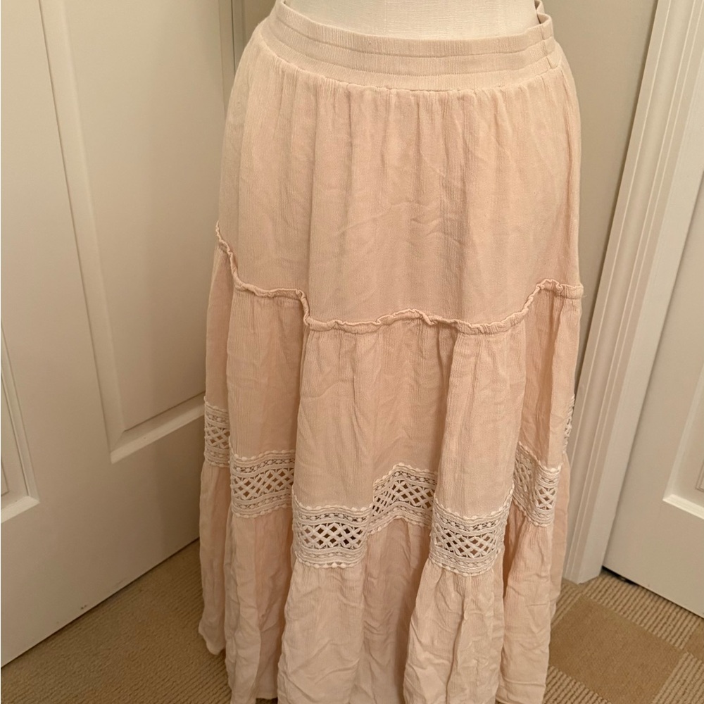 Off white Tiered Maxi Skirt for Casual Resort Wear